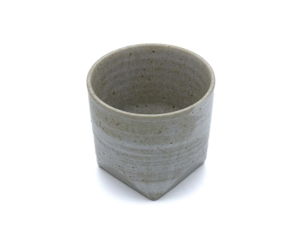 Coffret de 5 Tasses Japonaises en Porcelaine Légère _Diamant Gosai_ 7.webp