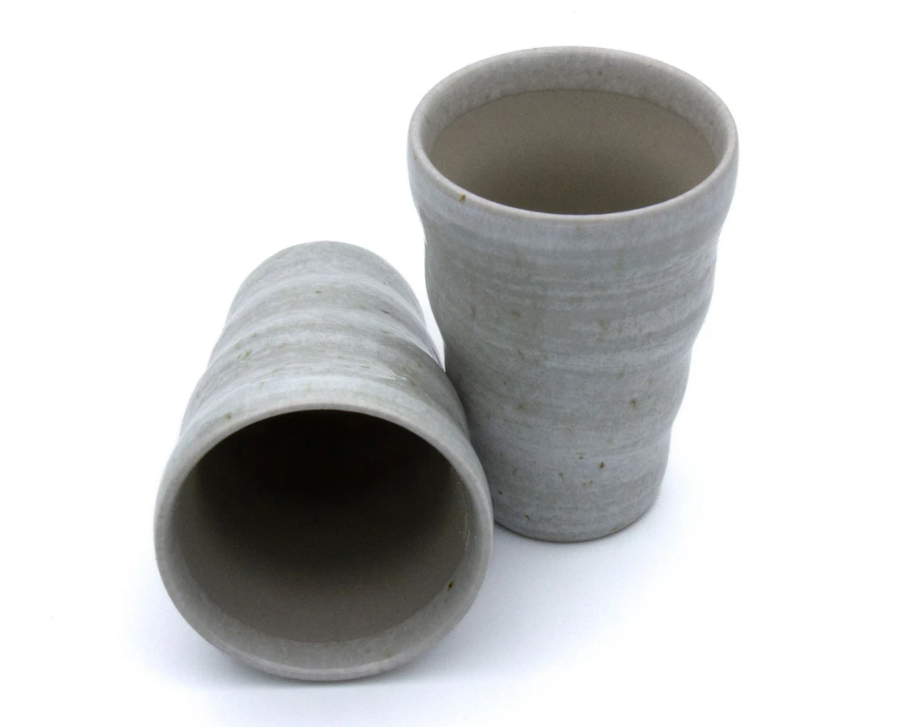 Duo de grandes tasses Kohiki Owadachi.webp