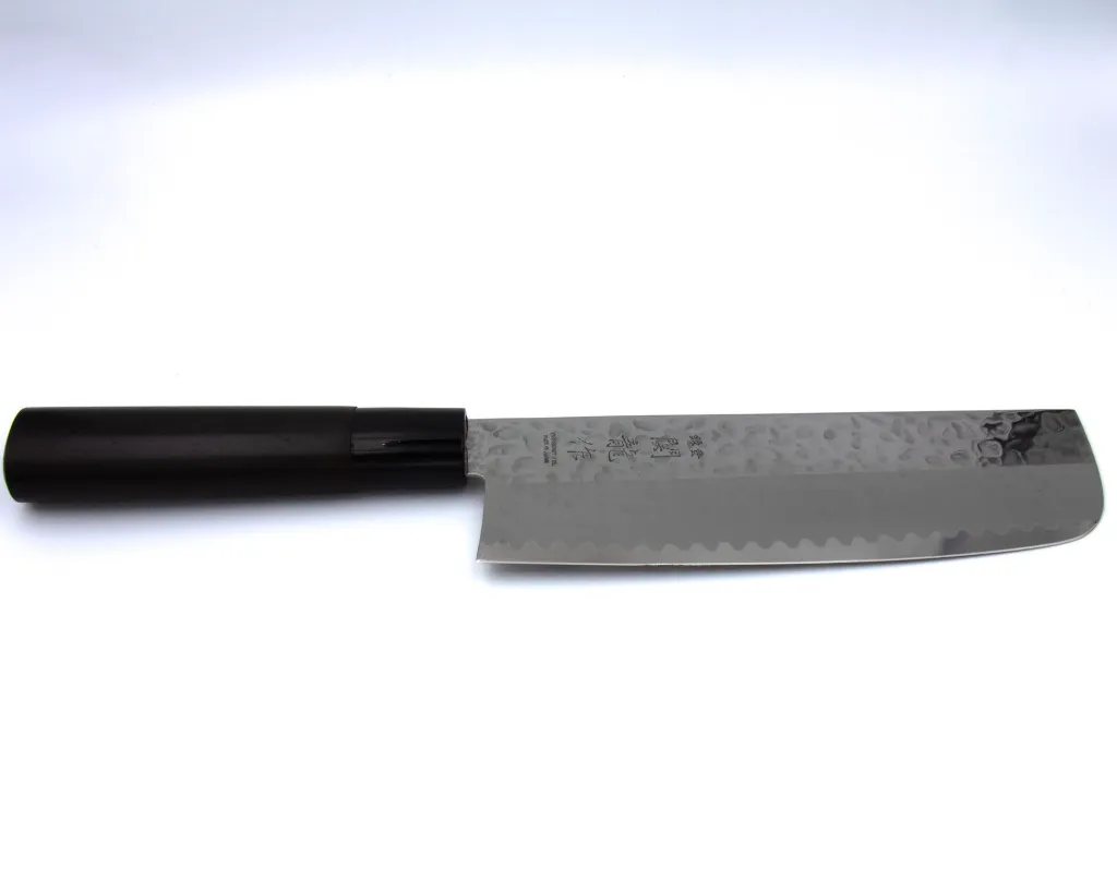 Couteau Nakiri Japonais Martelé de 16,5cm  2.webp